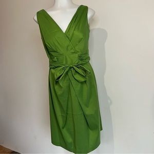 Suzuki chin Pretty in Green
Dress woman sz 4